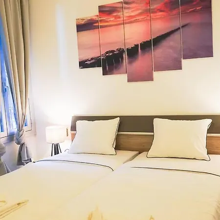 Nel Centro Di Vicino A Piazza Grande * Locarno