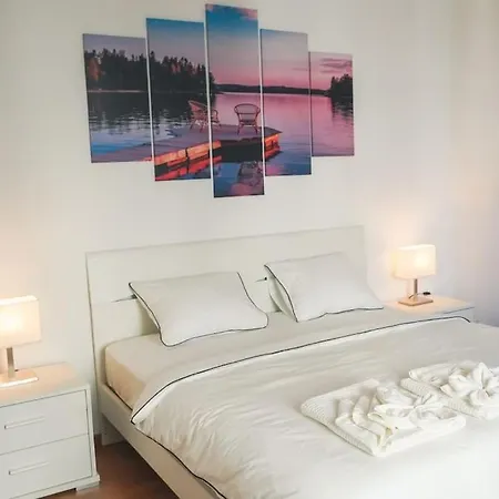 Nel Centro Di Vicino A Piazza Grande Apartment Locarno